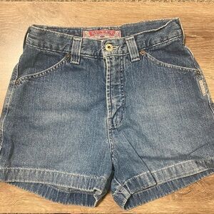 Silver Brand Mom Jean Shorts Size 27